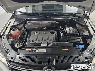 Volkswagen Tiguan 2015 2.0 Автомат в Москве № 169193, миниатюра 6