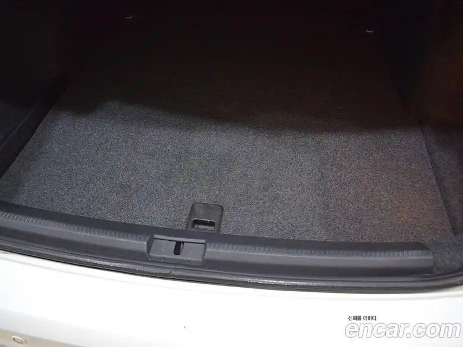 Volkswagen Passat 2015 1.8 Автомат в Москве № 169272, фото 10