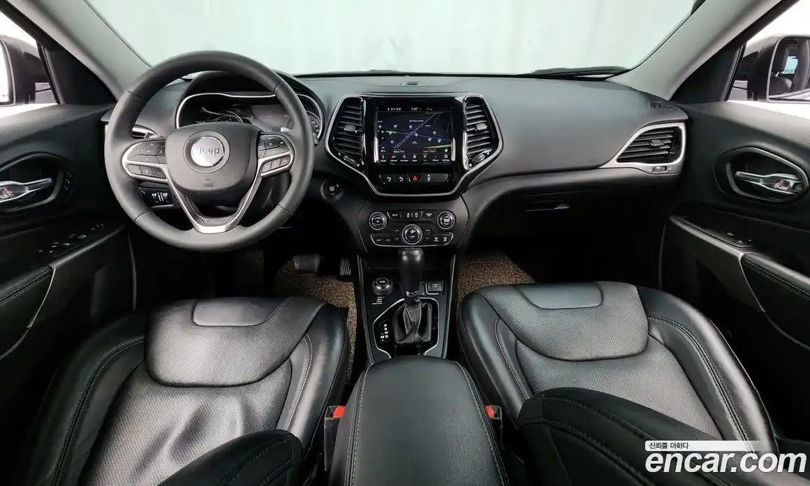 Jeep Cherokee 2022 2.4 Автомат в Москве № 169780, фото 13