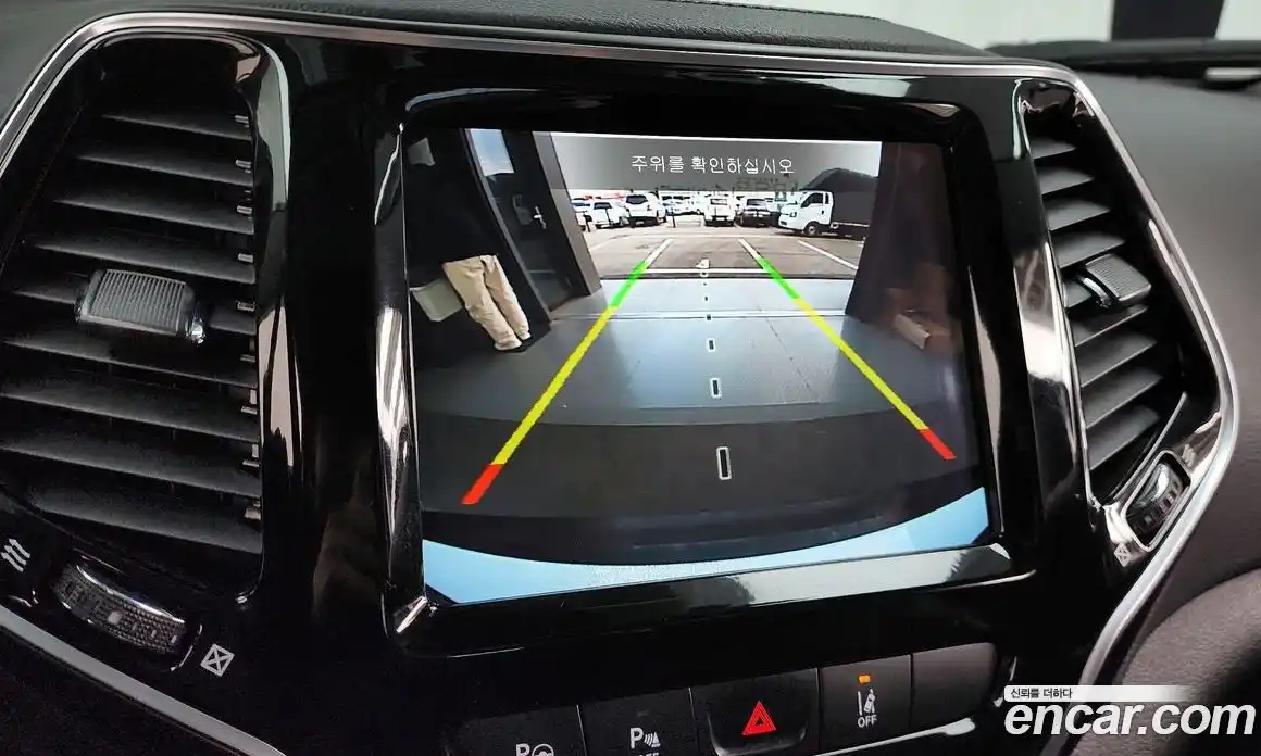 Jeep Cherokee 2022 2.4 Автомат в Москве № 169780, фото 17