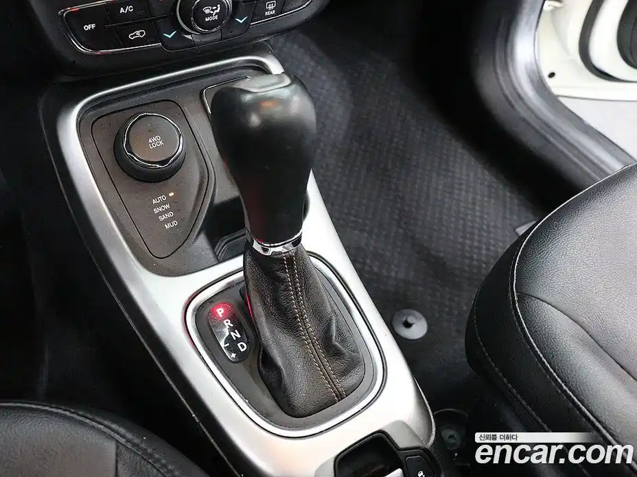 Jeep Compass 2019 2.4 Автомат в Москве № 170044, фото 9