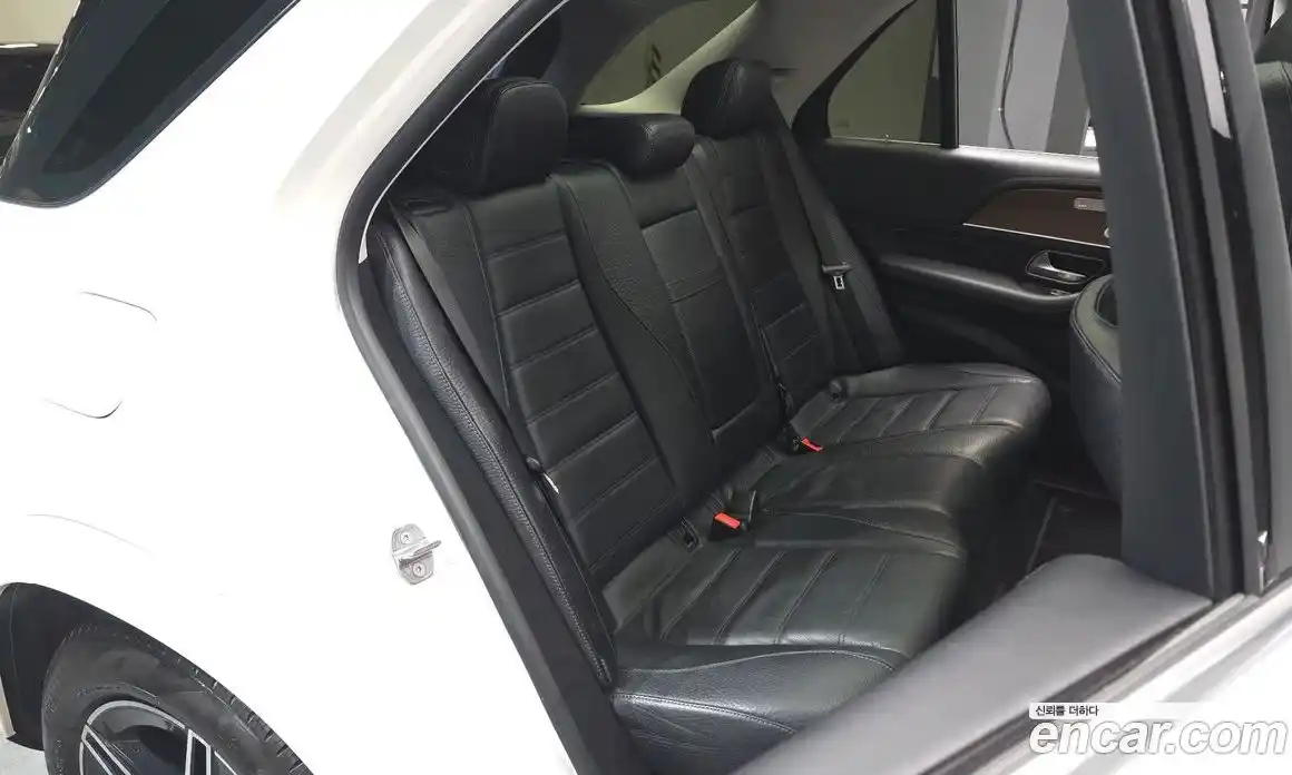 Mercedes-Benz GLE-Class 2021 3.0 Автомат в Москве № 177651, фото 19