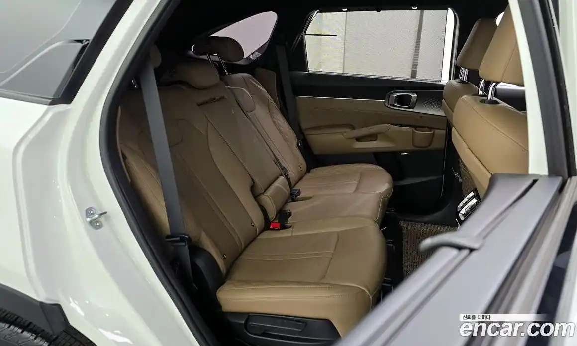 Kia Sorento 2024 1.6 Автомат в Москве № 18081, фото 12