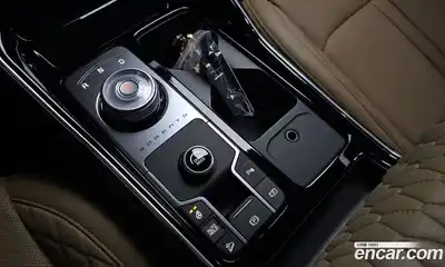 Kia Sorento 2024 1.6 Автомат в Москве № 18081, миниатюра 9