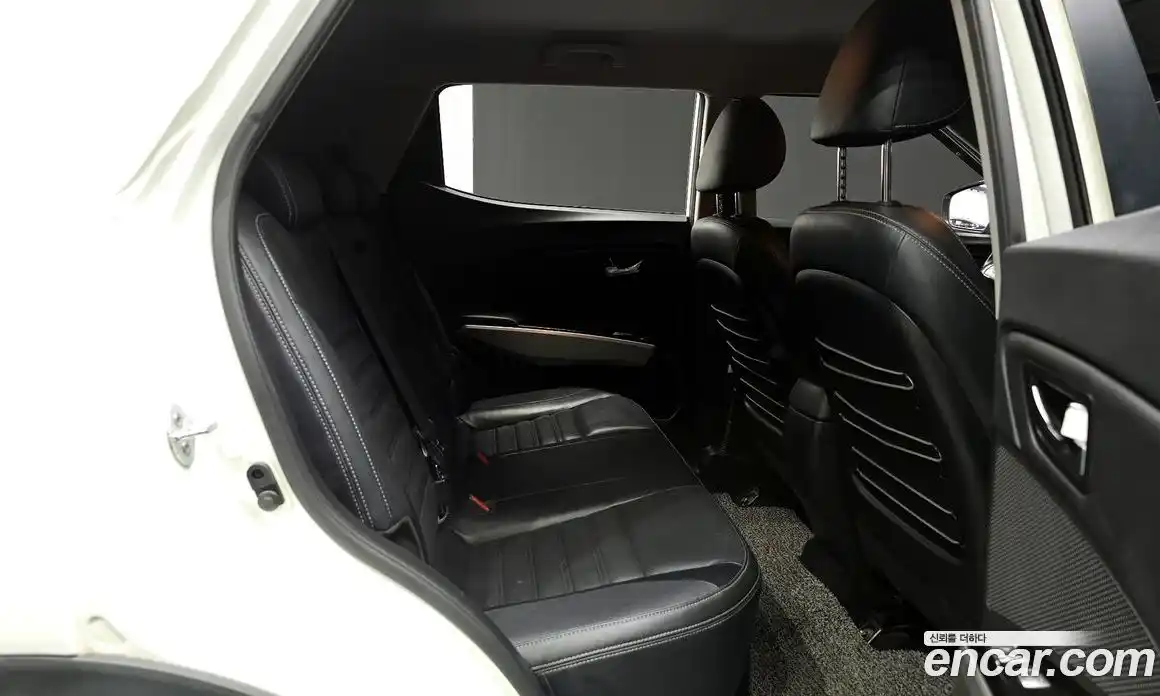 SsangYong TIBOLI 2016 1.6 Автомат в Москве № 181502, фото 4