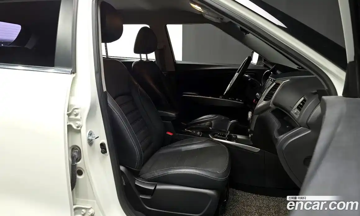 SsangYong TIBOLI 2016 1.6 Автомат в Москве № 181502, фото 6