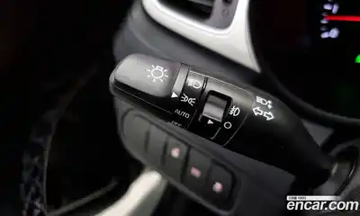 Kia Carens 2017 2.0 Автомат в Москве № 18838, миниатюра 12