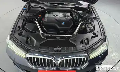 BMW 5-Series 2022 2.0 Автомат в Москве № 189327, миниатюра 2