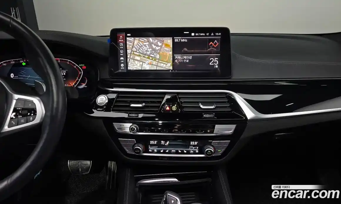 BMW 5-Series 2022 2.0 Автомат в Москве № 189327, фото 3