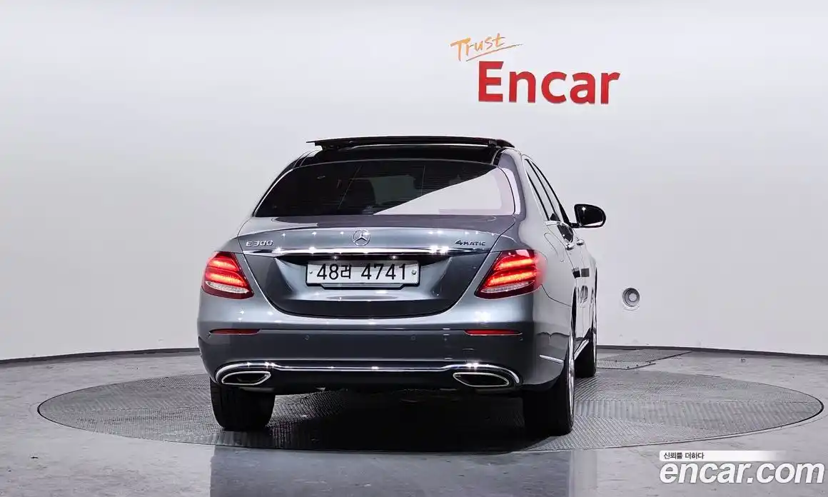 Mercedes-Benz E-Class 2019 2.0 Автомат в Москве № 193064, фото 16