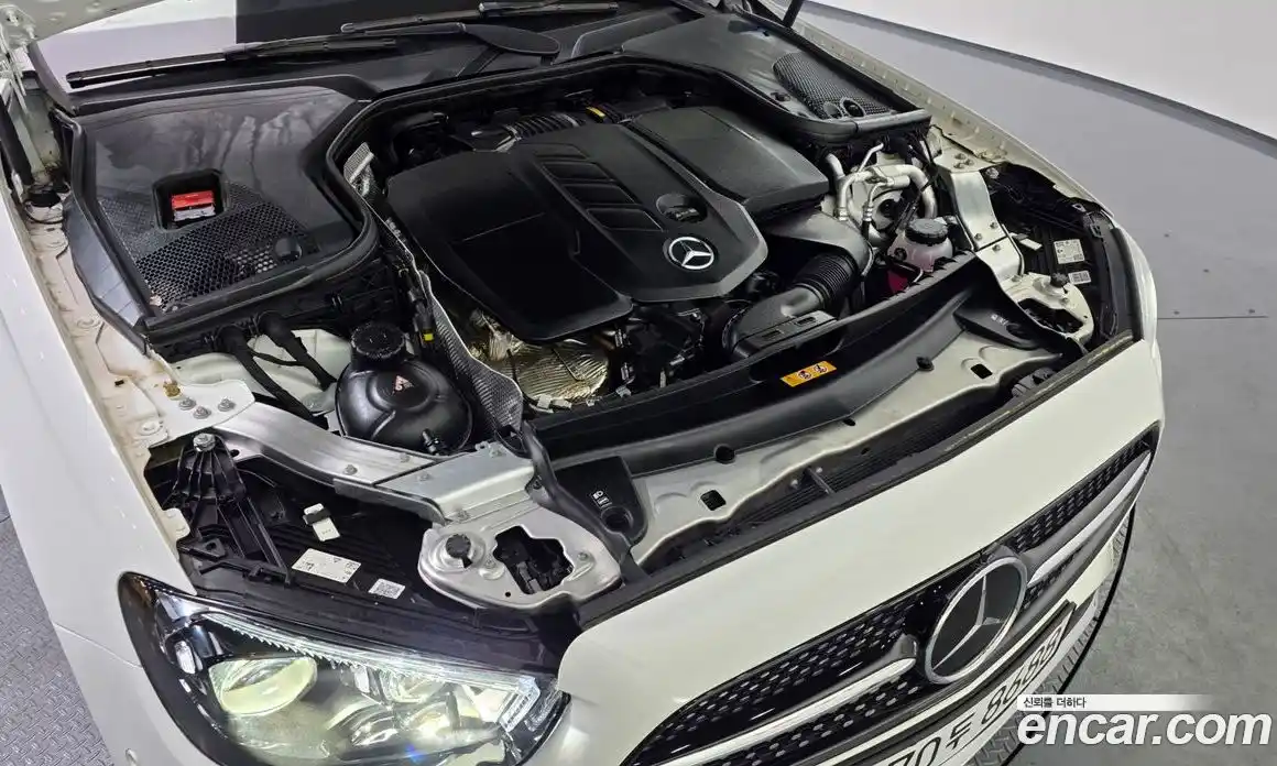 Mercedes-Benz E-Class 2023 1.9 Автомат в Москве № 193828, фото 5