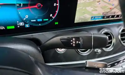 Mercedes-Benz E-Class 2023 1.9 Автомат в Москве № 193828, миниатюра 8