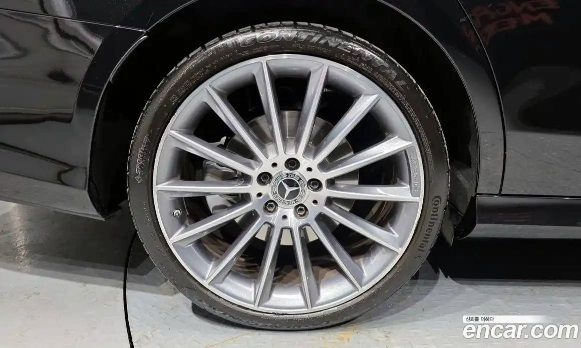 Mercedes-Benz E-Class 2022 2.0 Автомат в Москве № 195009, фото 5