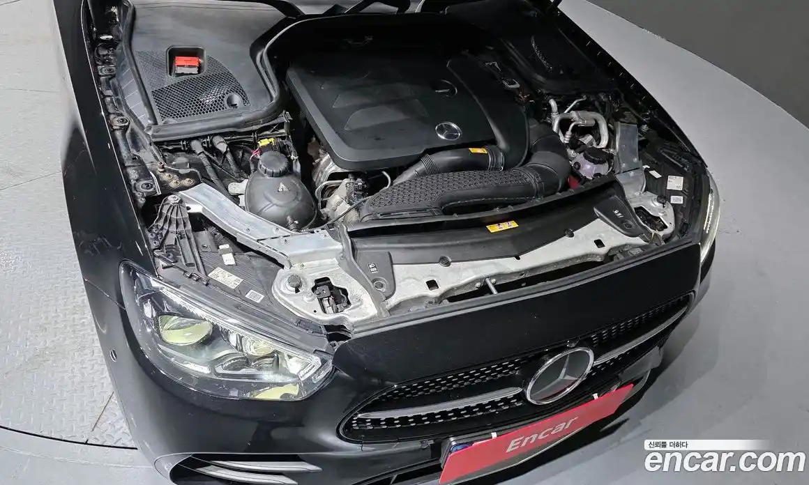 Mercedes-Benz E-Class 2022 2.0 Автомат в Москве № 195009, фото 6