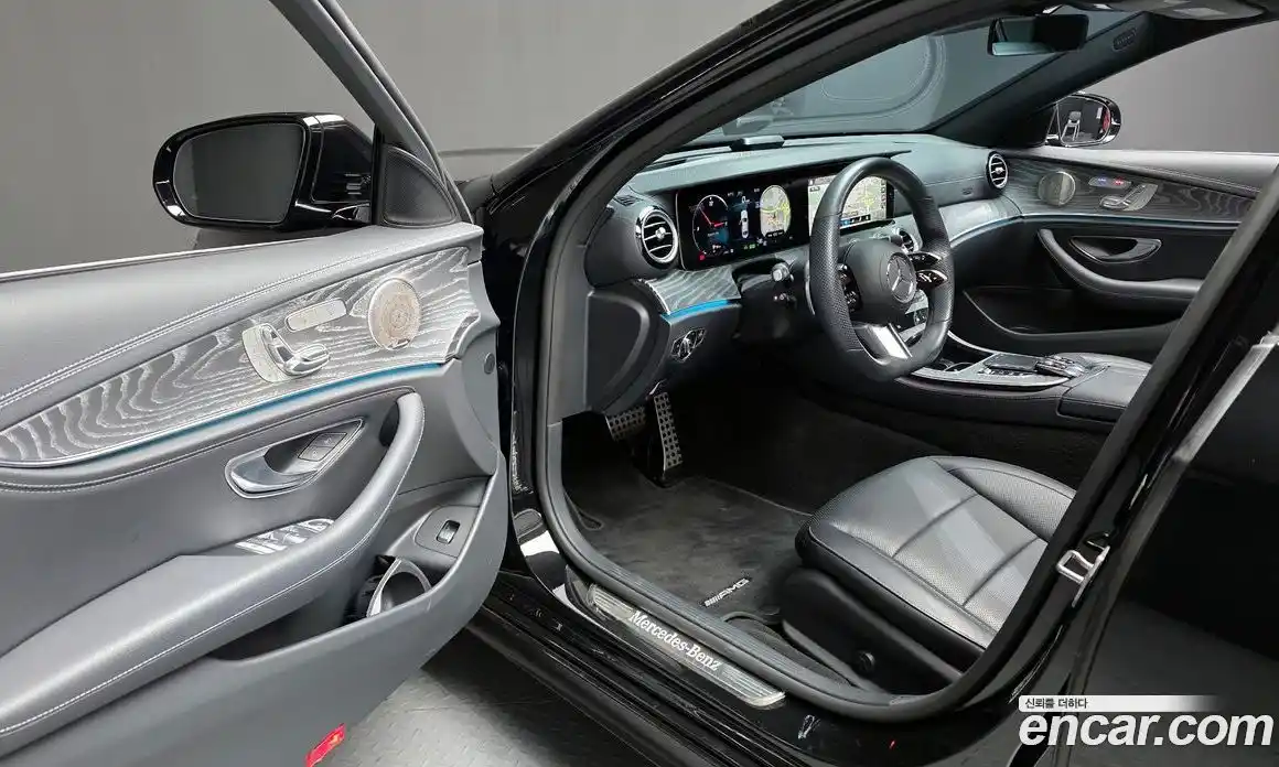 Mercedes-Benz E-Class 2022 2.0 Автомат в Москве № 195009, фото 10