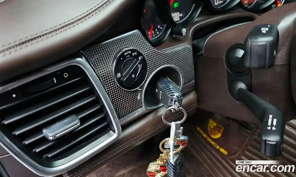 Porsche Panamera 2011 4.8 Автомат в Москве № 197518, фото 15