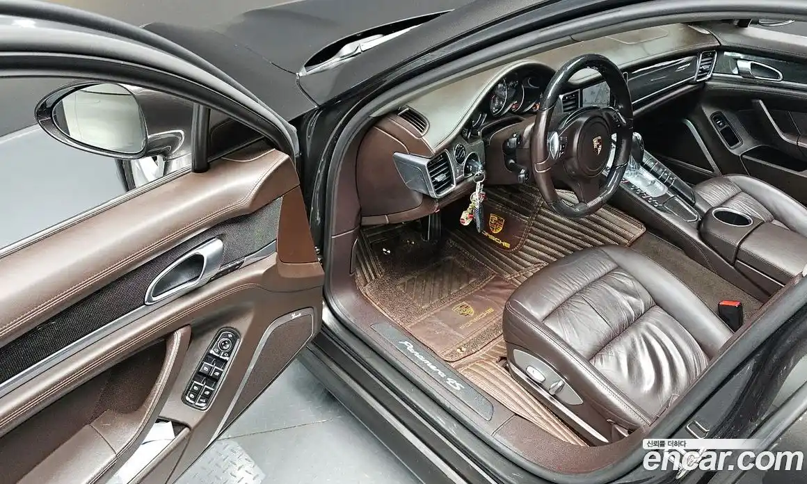 Porsche Panamera 2011 4.8 Автомат в Москве № 197518, фото 17