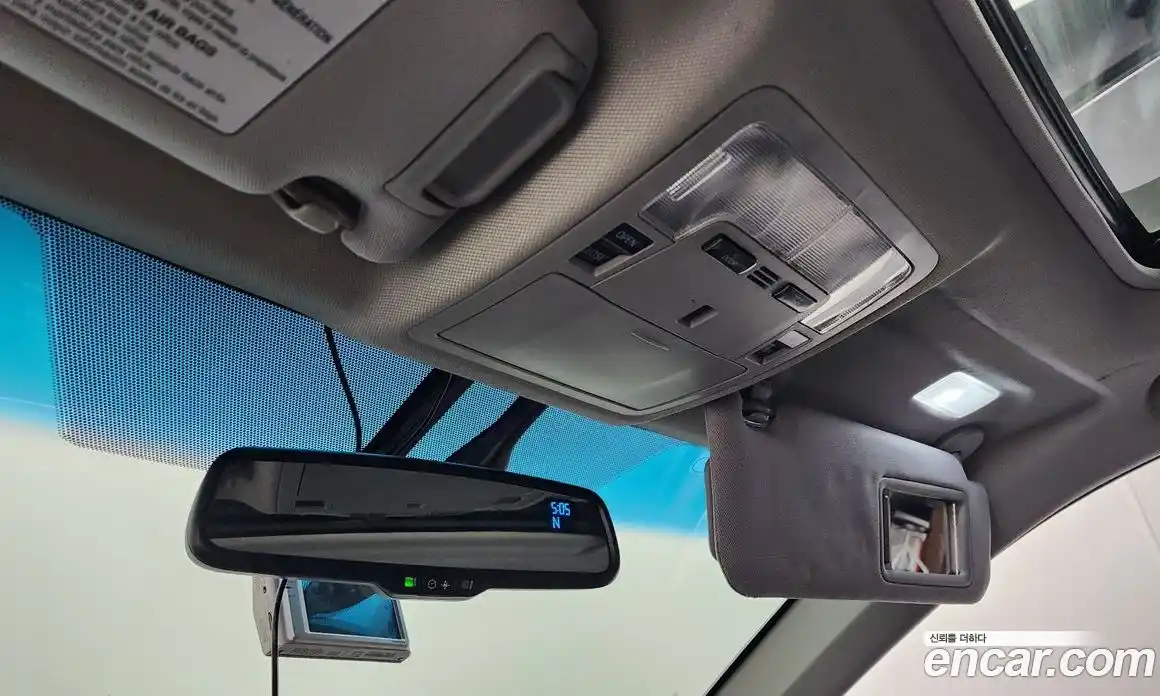 Toyota Camry 2015 2.5 Автомат в Москве № 199695, фото 18