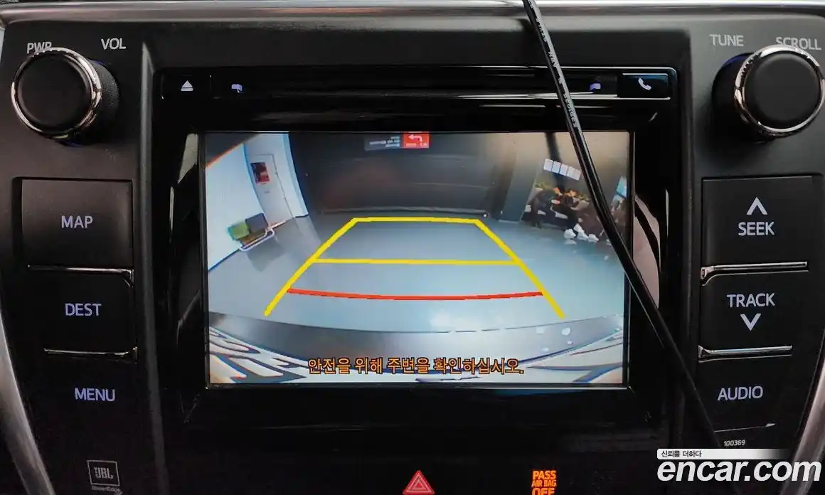 Toyota Camry 2015 2.5 Автомат в Москве № 199695, фото 4