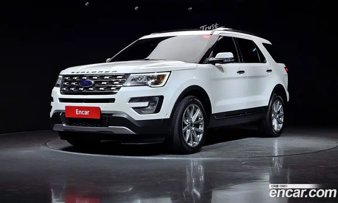 Ford Explorer 2017 2.3 Автомат в Москве № 199718, фото 6