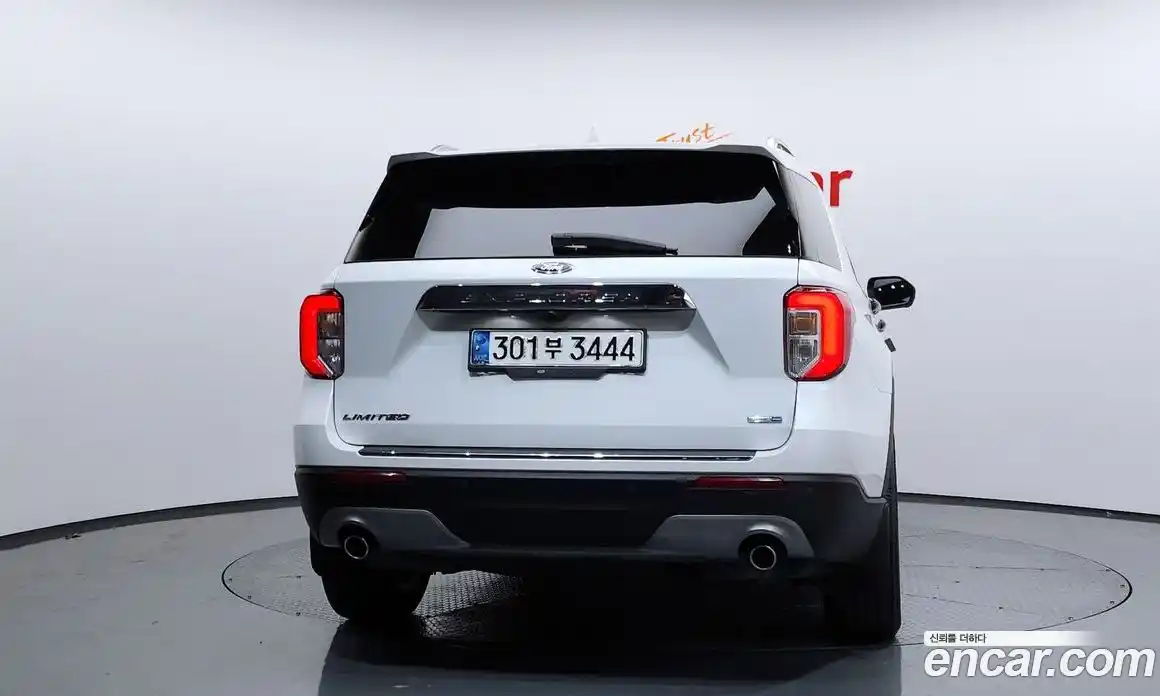 Ford Explorer 2020 2.3 Автомат в Москве № 199796, фото 12