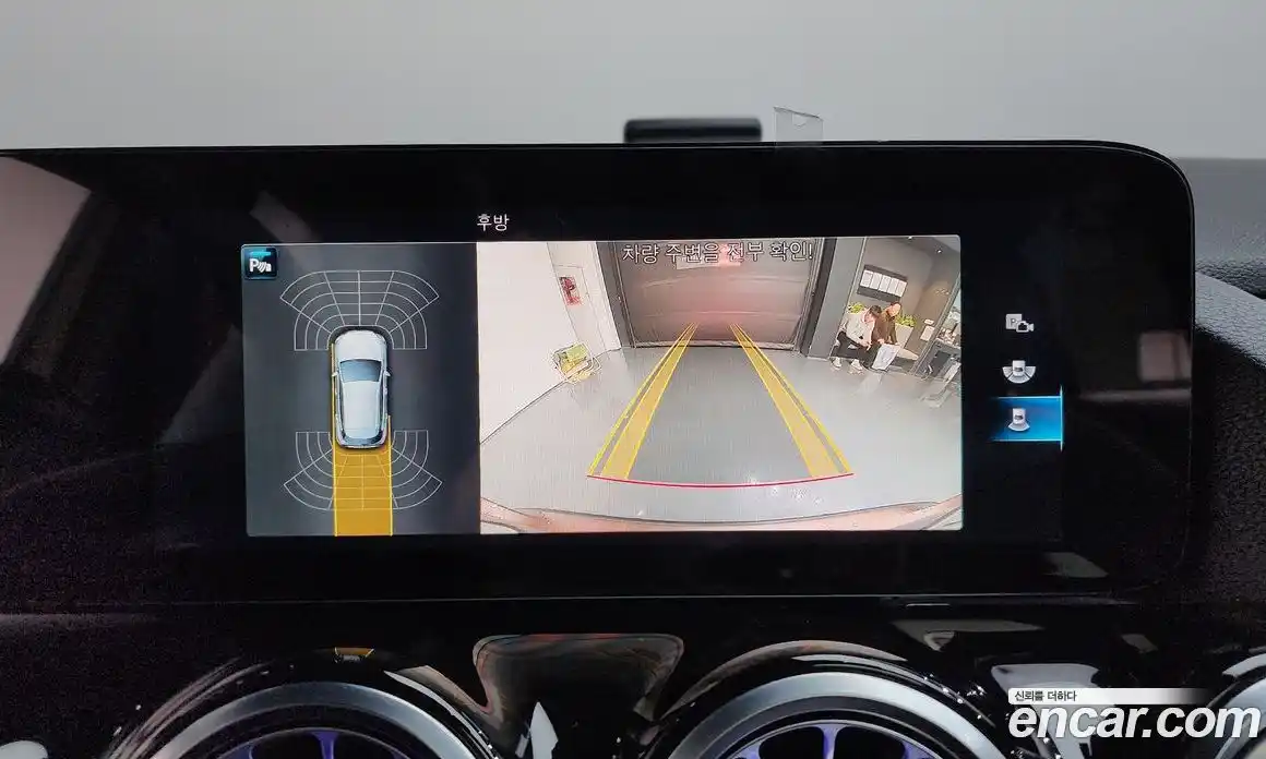 Mercedes-Benz GLA-Class 2022 2.0 Автомат в Москве № 204243, фото 16