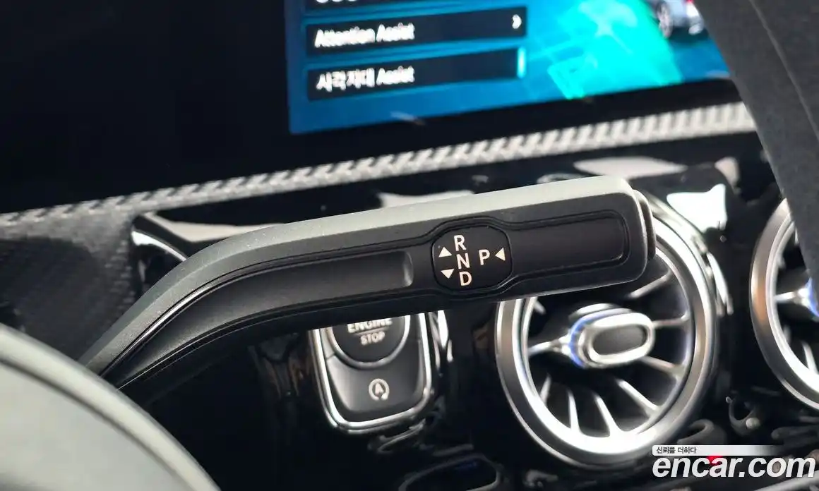 Mercedes-Benz A-Class 2020 2.0 Автомат в Москве № 206356, фото 9