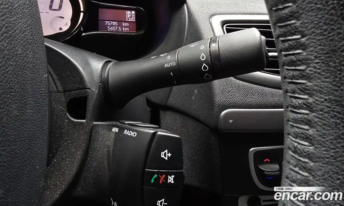 Renault SM3 2017 1.6 Автомат в Москве № 207546, фото 14