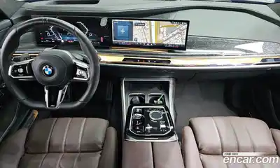 BMW 7-Series 2023 3.0 Автомат в Москве № 210625, миниатюра 4