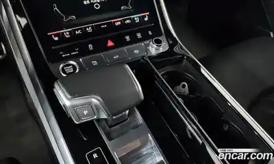 Audi Q8 2021 3.0 Автомат в Москве № 212349, миниатюра 9