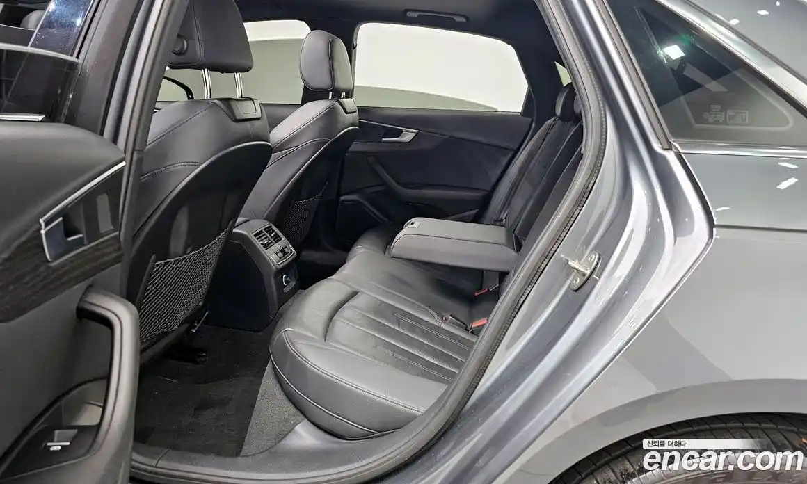 Audi A4 2019 2.0 Автомат в Москве № 212458, фото 18