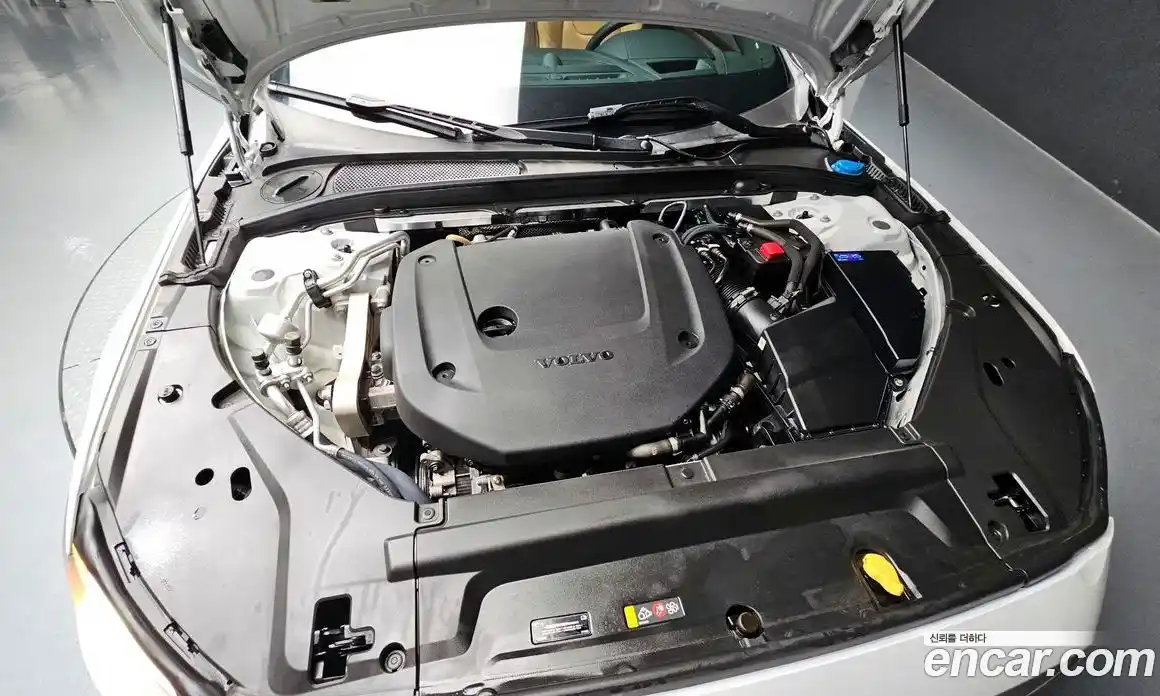 Volvo S90 2023 2.0 Автомат в Москве № 212898, фото 16