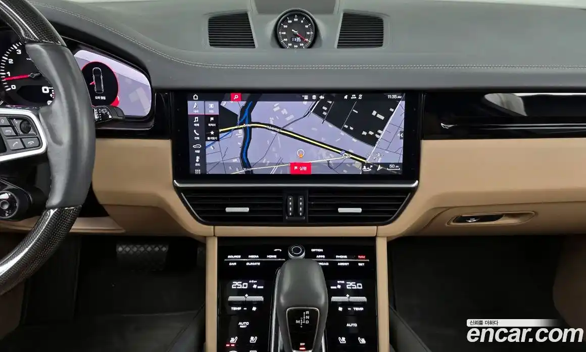 Porsche Cayenne 2020 3.0 Автомат в Москве № 213237, фото 12