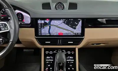 Porsche Cayenne 2020 3.0 Автомат в Москве № 213237, миниатюра 12