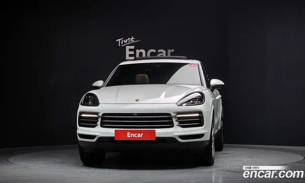 Porsche Cayenne 2020 3.0 Автомат в Москве № 213237, фото 10