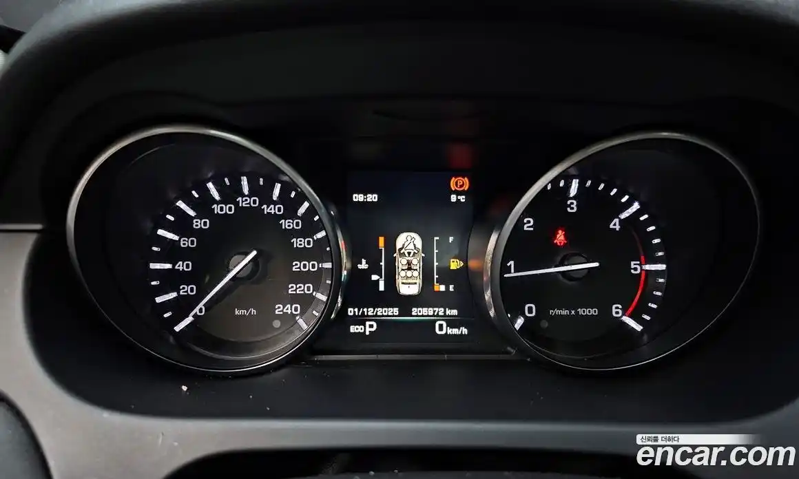 Land Rover Discovery Sport 2016 2.0 Автомат в Москве № 213820, фото 4