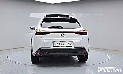 Lexus UX 2025 2.0 Автомат в Москве № 214776, миниатюра 4