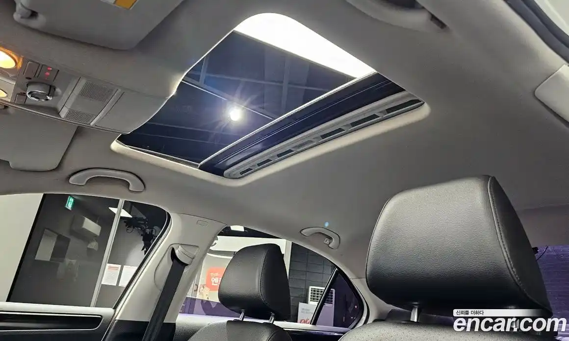 Volkswagen Jetta 2013 2.0 Автомат в Москве № 215214, фото 12