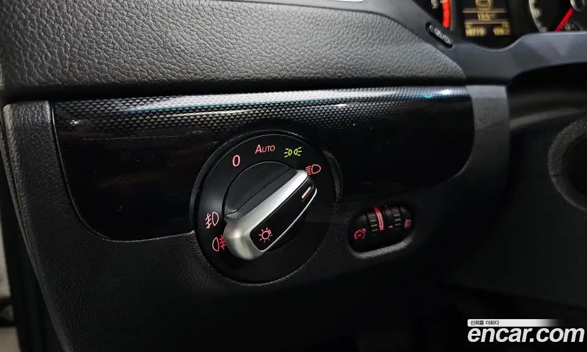 Volkswagen Jetta 2013 2.0 Автомат в Москве № 215214, фото 9