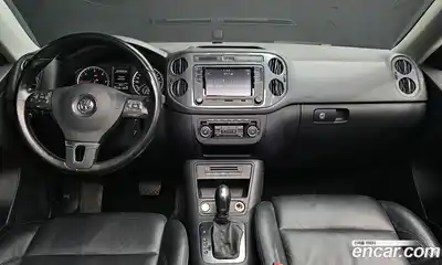 Volkswagen Tiguan 2014 2.0 Автомат в Москве № 215383, миниатюра 5