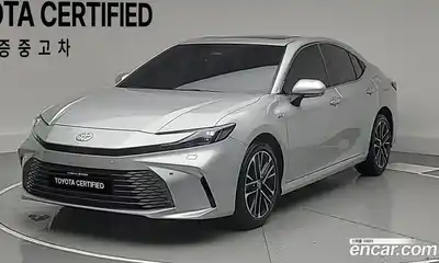 Toyota Camry, 2025