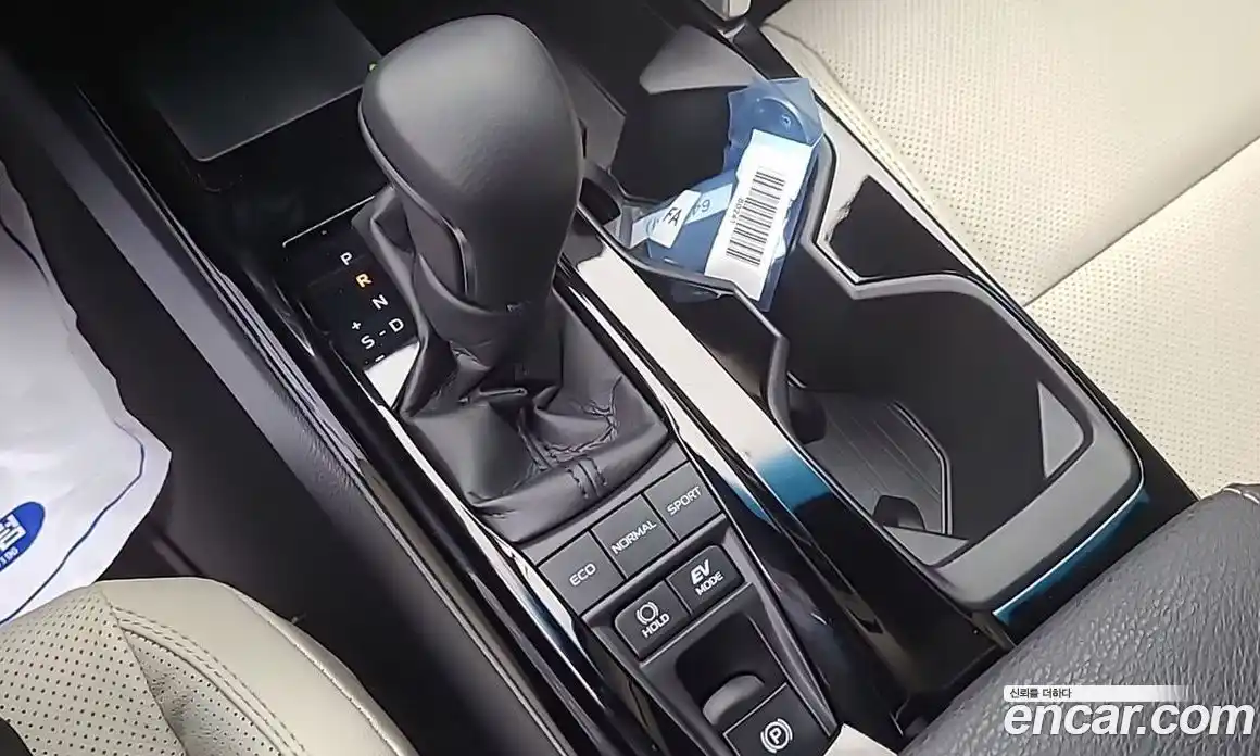 Toyota Camry 2025 2.5 Автомат в Москве № 215574, фото 8