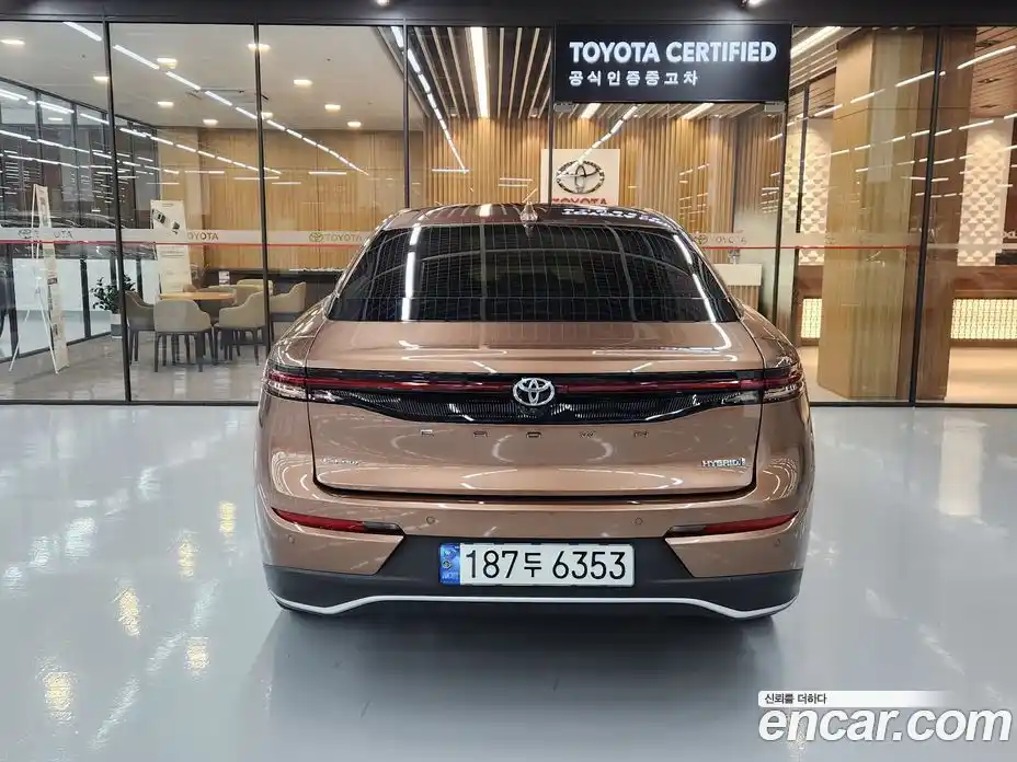 Toyota Crown 2023 2.4 Автомат в Москве № 215647, фото 4