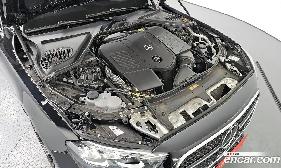 Mercedes-Benz E-Class 2025 2.0 Автомат в Москве № 219693, фото 13