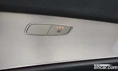 Mercedes-Benz E-Class 2021 2.0 Автомат в Москве № 220437, миниатюра 11