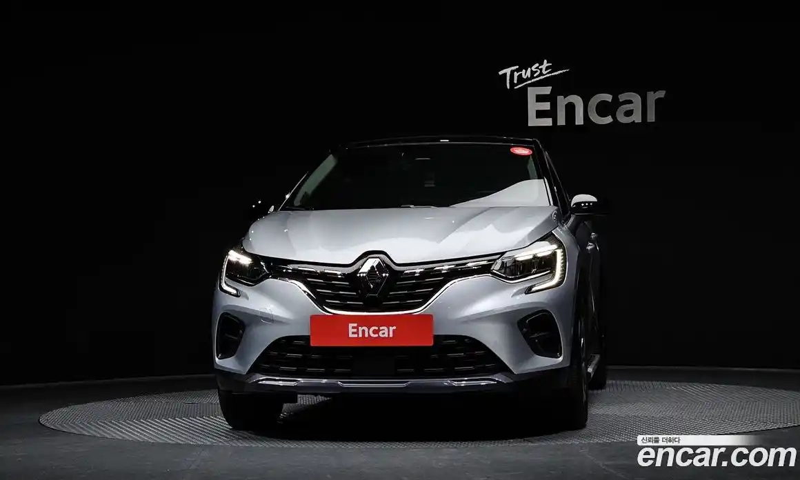 Renault Captur 2020 1.3 Автомат в Москве № 222740, фото 3