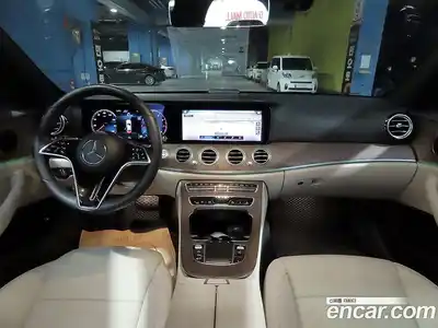 Mercedes-Benz E-Class 2021 2.0 Автомат в Москве № 223148, миниатюра 5