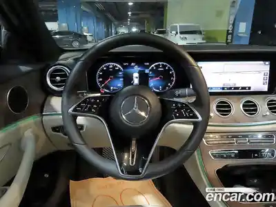 Mercedes-Benz E-Class 2021 2.0 Автомат в Москве № 223148, миниатюра 9