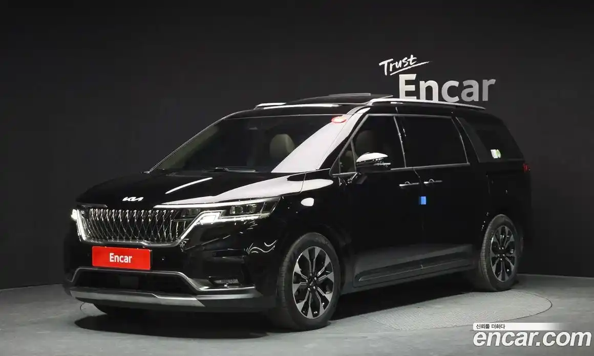 Kia Canival 2023 2.2 Автомат в Москве № 22408, фото 13