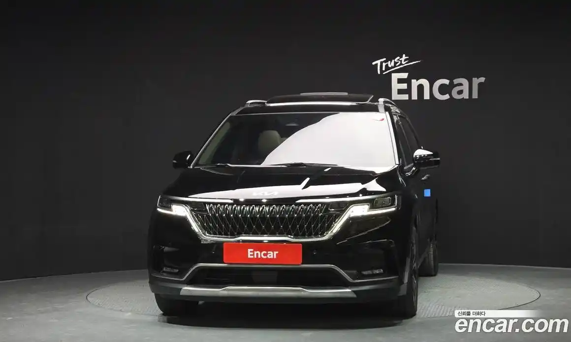 Kia Canival 2023 2.2 Автомат в Москве № 22408, фото 3